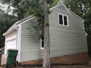 Charlotte, exterior painting.