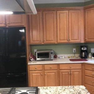 Cabinet Refinishing Service in Gastonia, Belmont, and Charlotte, NC.